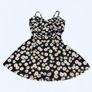 Almost Famous Daisy Print Dress